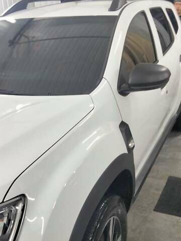 Рено Дастер 2021 у Одесі на Automoto.ua Білий Рено Дастер, об'ємом двигуна 1.6 л та пробігом 48 тис. км за 14800 $, фото 1 на Automoto.ua