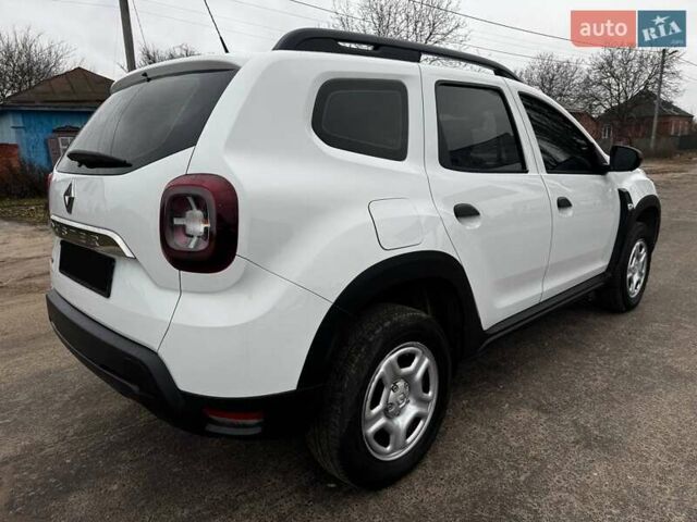 Белый Рено Дастер, объемом двигателя 1.6 л и пробегом 59 тыс. км за 13450 $, фото 22 на Automoto.ua