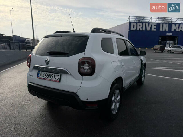 Білий Рено Дастер, об'ємом двигуна 1.6 л та пробігом 28 тис. км за 16800 $, фото 31 на Automoto.ua