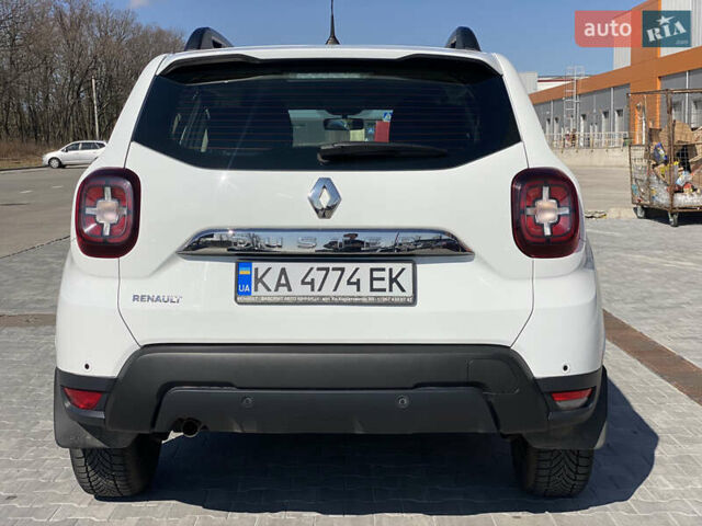 Белый Рено Дастер, объемом двигателя 1.5 л и пробегом 122 тыс. км за 17899 $, фото 7 на Automoto.ua