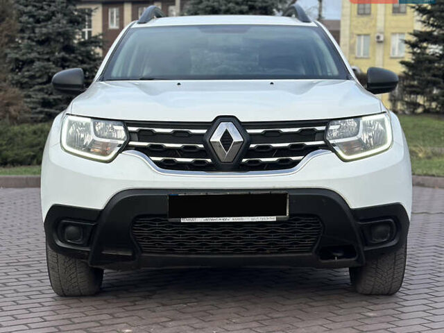 Білий Рено Дастер, об'ємом двигуна 1.5 л та пробігом 222 тис. км за 15500 $, фото 5 на Automoto.ua