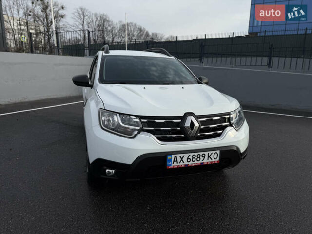 Білий Рено Дастер, об'ємом двигуна 1.6 л та пробігом 28 тис. км за 16800 $, фото 50 на Automoto.ua