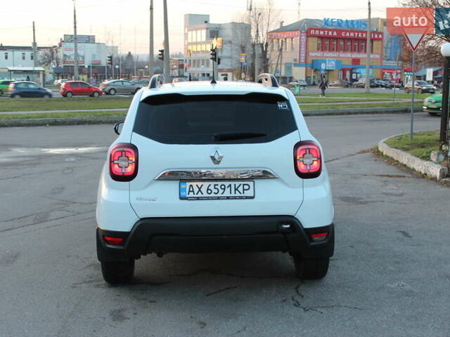 Білий Рено Дастер, об'ємом двигуна 1.5 л та пробігом 120 тис. км за 16900 $, фото 4 на Automoto.ua