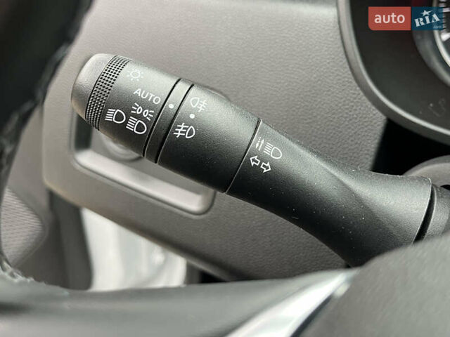 Білий Рено Дастер, об'ємом двигуна 1.46 л та пробігом 92 тис. км за 16900 $, фото 50 на Automoto.ua