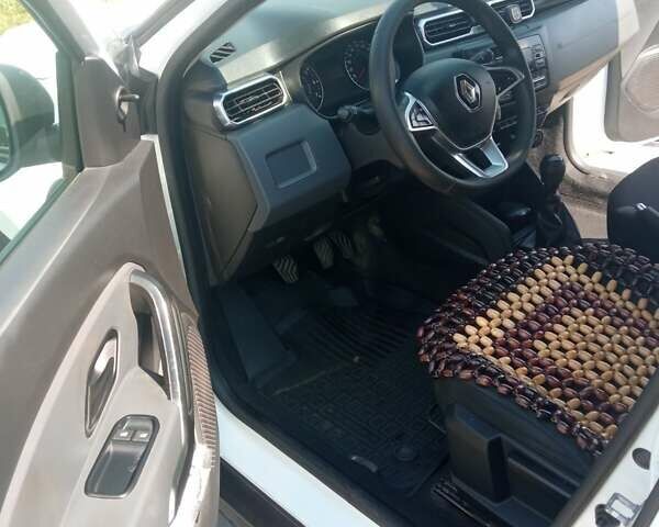 Білий Рено Дастер, об'ємом двигуна 1.5 л та пробігом 224 тис. км за 12600 $, фото 13 на Automoto.ua