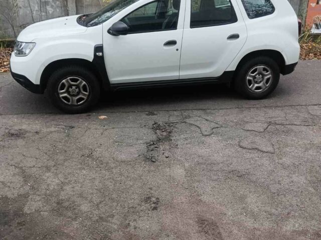 Білий Рено Дастер, об'ємом двигуна 1.6 л та пробігом 48 тис. км за 19100 $, фото 1 на Automoto.ua