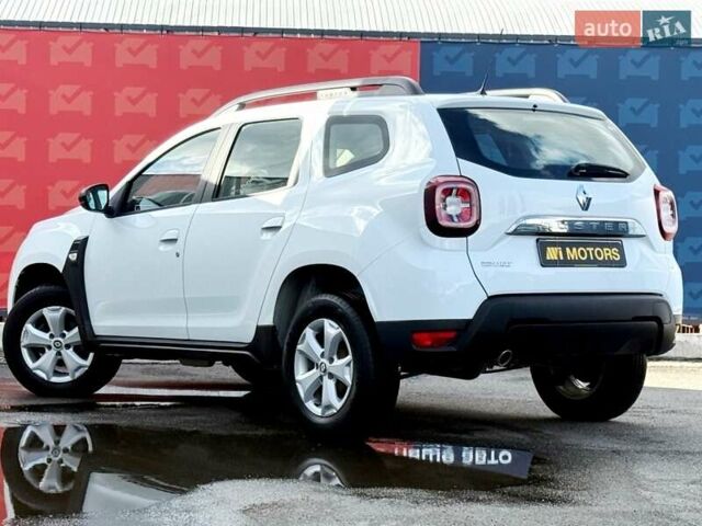 Білий Рено Дастер, об'ємом двигуна 1.46 л та пробігом 159 тис. км за 18800 $, фото 3 на Automoto.ua