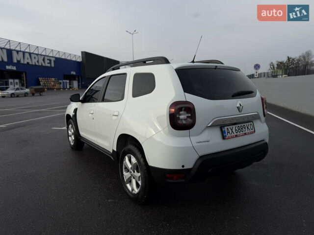 Білий Рено Дастер, об'ємом двигуна 1.6 л та пробігом 28 тис. км за 16800 $, фото 23 на Automoto.ua