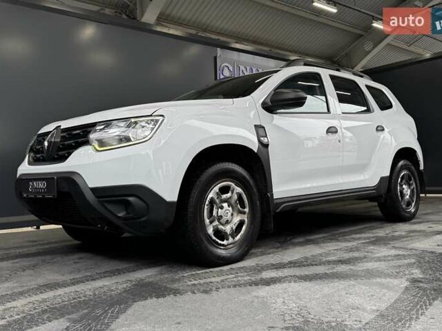 Рено Дастер 2021 в Киеве на Automoto.ua Белый Рено Дастер, объемом двигателя 1.5 л и пробегом 181 тыс. км за 14000 $, фото 6 на Automoto.ua