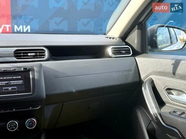 Білий Рено Дастер, об'ємом двигуна 1.46 л та пробігом 159 тис. км за 18800 $, фото 47 на Automoto.ua