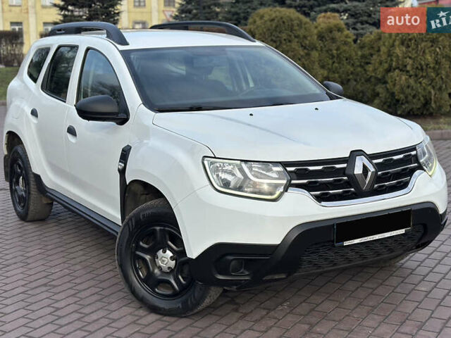 Білий Рено Дастер, об'ємом двигуна 1.5 л та пробігом 222 тис. км за 15500 $, фото 6 на Automoto.ua