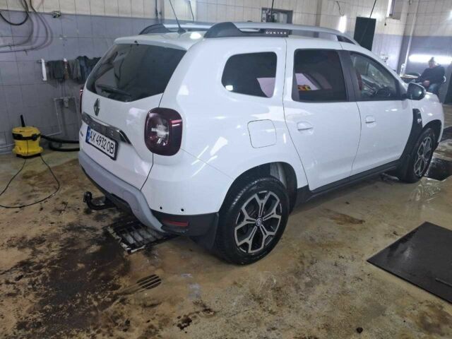 Белый Рено Дастер, объемом двигателя 1.5 л и пробегом 134 тыс. км за 17300 $, фото 5 на Automoto.ua