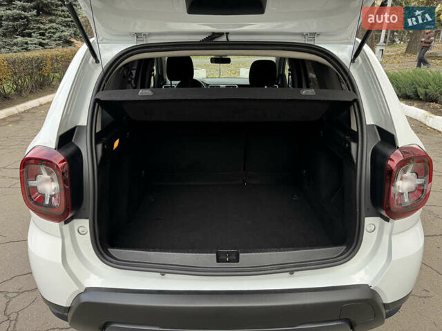 Белый Рено Дастер, объемом двигателя 1.46 л и пробегом 130 тыс. км за 14900 $, фото 27 на Automoto.ua