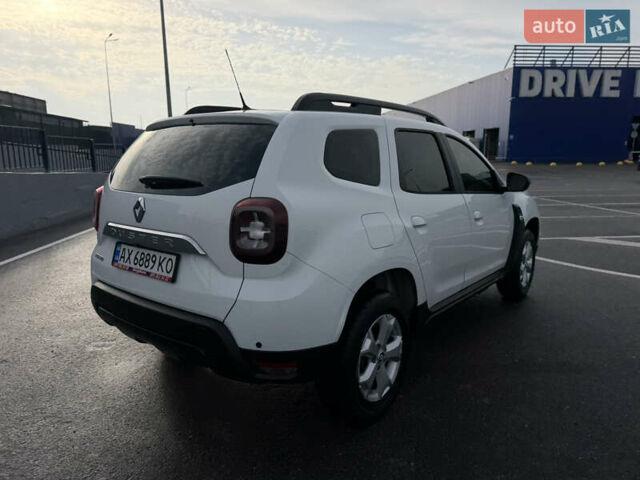 Білий Рено Дастер, об'ємом двигуна 1.6 л та пробігом 28 тис. км за 16800 $, фото 32 на Automoto.ua