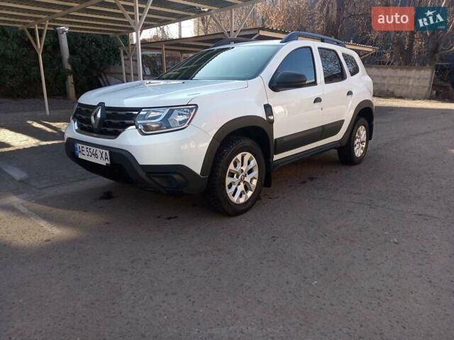 Белый Рено Дастер, объемом двигателя 1.5 л и пробегом 47 тыс. км за 17700 $, фото 1 на Automoto.ua