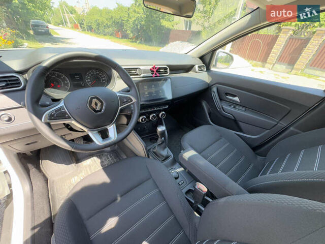 Білий Рено Дастер, об'ємом двигуна 1.6 л та пробігом 5 тис. км за 16900 $, фото 7 на Automoto.ua