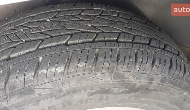 Белый Рено Дастер, объемом двигателя 1.6 л и пробегом 24 тыс. км за 17500 $, фото 5 на Automoto.ua