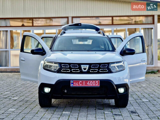 Белый Рено Дастер, объемом двигателя 1.5 л и пробегом 152 тыс. км за 16700 $, фото 24 на Automoto.ua