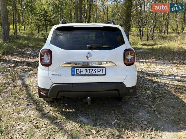 Белый Рено Дастер, объемом двигателя 1.6 л и пробегом 75 тыс. км за 13900 $, фото 6 на Automoto.ua