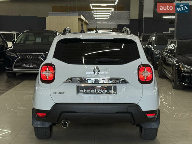 Белый Рено Дастер, объемом двигателя 1.46 л и пробегом 140 тыс. км за 17299 $, фото 11 на Automoto.ua