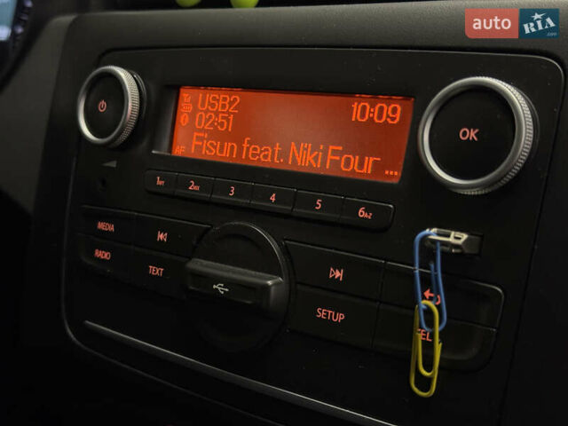 Белый Рено Дастер, объемом двигателя 1.46 л и пробегом 140 тыс. км за 17299 $, фото 28 на Automoto.ua