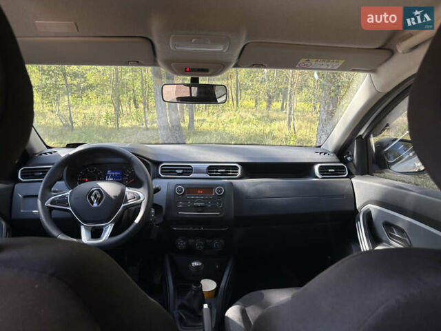 Белый Рено Дастер, объемом двигателя 1.6 л и пробегом 75 тыс. км за 13900 $, фото 9 на Automoto.ua