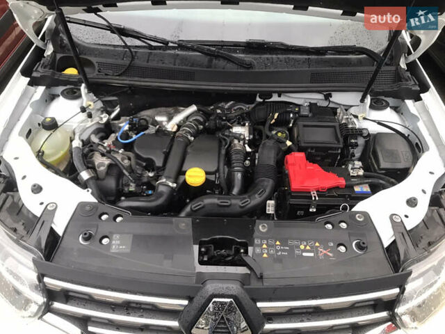 Білий Рено Дастер, об'ємом двигуна 1.5 л та пробігом 20 тис. км за 17300 $, фото 24 на Automoto.ua