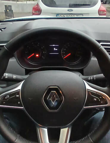 Белый Рено Дастер, объемом двигателя 1.6 л и пробегом 33 тыс. км за 16200 $, фото 22 на Automoto.ua