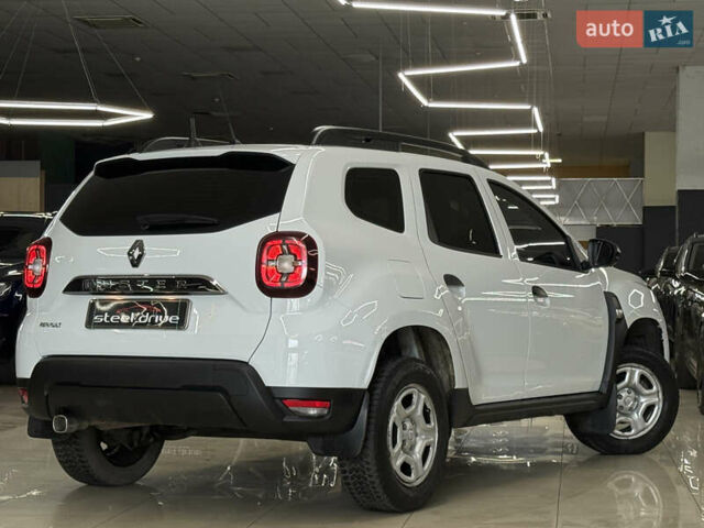 Белый Рено Дастер, объемом двигателя 1.46 л и пробегом 140 тыс. км за 17299 $, фото 8 на Automoto.ua