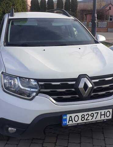 Белый Рено Дастер, объемом двигателя 1.6 л и пробегом 24 тыс. км за 17500 $, фото 12 на Automoto.ua