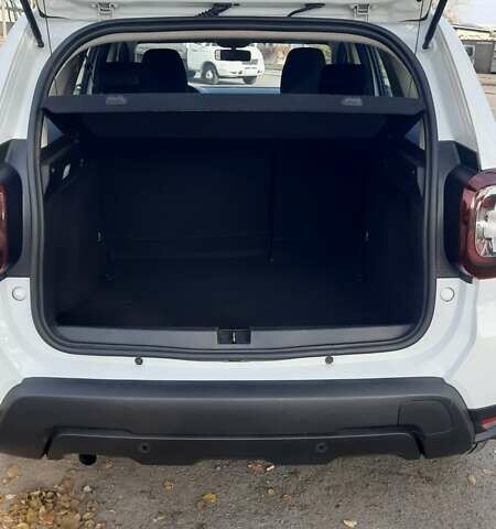 Білий Рено Дастер, об'ємом двигуна 1.46 л та пробігом 37 тис. км за 19400 $, фото 16 на Automoto.ua