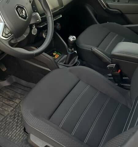 Білий Рено Дастер, об'ємом двигуна 1.46 л та пробігом 37 тис. км за 19400 $, фото 8 на Automoto.ua