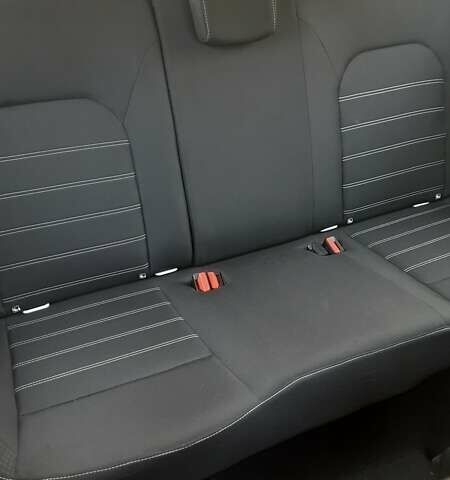 Білий Рено Дастер, об'ємом двигуна 1.46 л та пробігом 37 тис. км за 19400 $, фото 11 на Automoto.ua