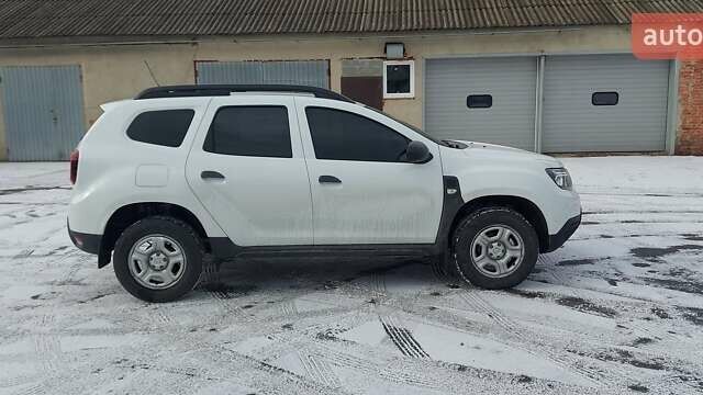 Білий Рено Дастер, об'ємом двигуна 1.5 л та пробігом 4 тис. км за 20500 $, фото 1 на Automoto.ua