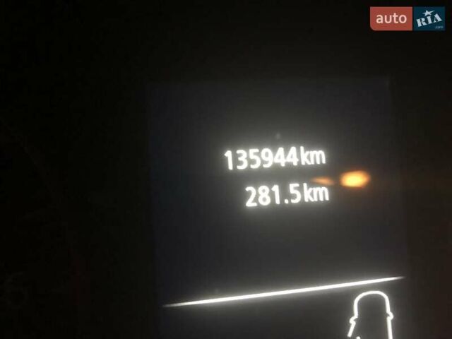 Белый Рено Дастер, объемом двигателя 1.5 л и пробегом 135 тыс. км за 19900 $, фото 3 на Automoto.ua