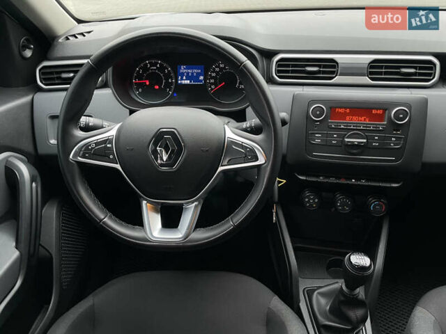 Белый Рено Дастер, объемом двигателя 1.5 л и пробегом 46 тыс. км за 18500 $, фото 11 на Automoto.ua