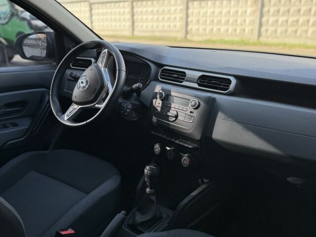 Белый Рено Дастер, объемом двигателя 1.5 л и пробегом 106 тыс. км за 10000 $, фото 2 на Automoto.ua