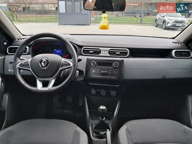 Белый Рено Дастер, объемом двигателя 1.5 л и пробегом 16 тыс. км за 16800 $, фото 24 на Automoto.ua