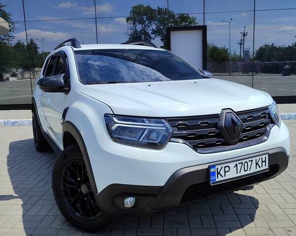 Белый Рено Дастер, объемом двигателя 1.5 л и пробегом 39 тыс. км за 22300 $, фото 5 на Automoto.ua