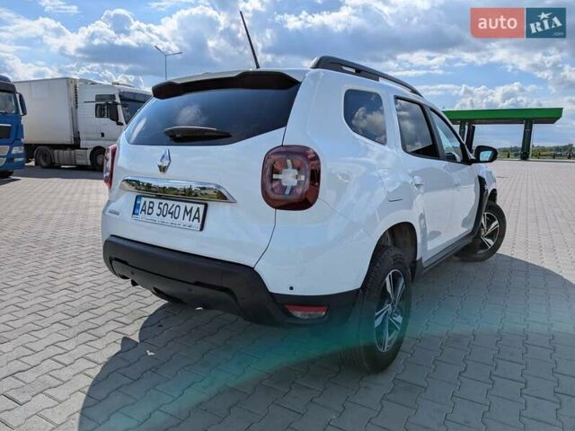 Белый Рено Дастер, объемом двигателя 1.5 л и пробегом 16 тыс. км за 22950 $, фото 8 на Automoto.ua