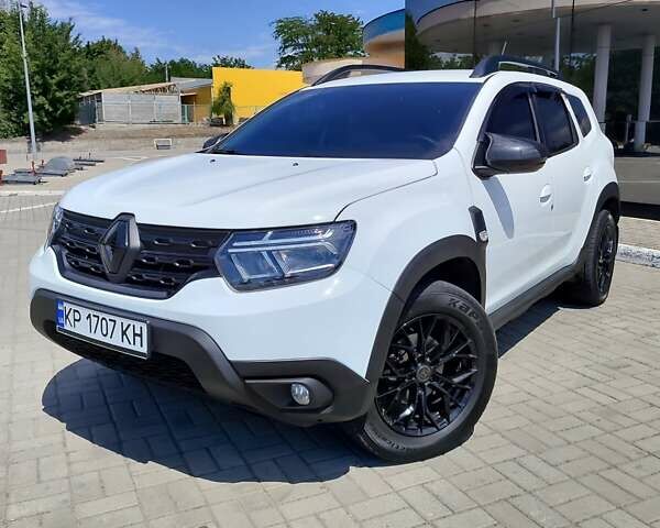Белый Рено Дастер, объемом двигателя 1.5 л и пробегом 39 тыс. км за 22300 $, фото 9 на Automoto.ua