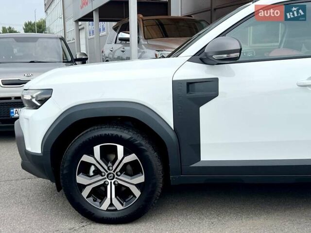 Белый Рено Дастер, объемом двигателя 1.46 л и пробегом 1 тыс. км за 24900 $, фото 12 на Automoto.ua
