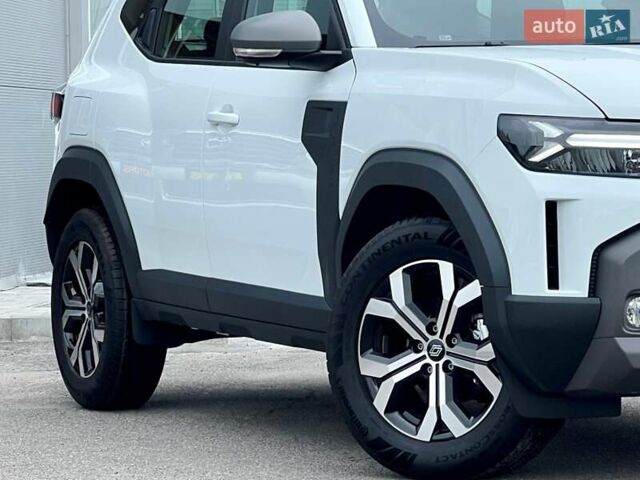Белый Рено Дастер, объемом двигателя 1.46 л и пробегом 1 тыс. км за 24900 $, фото 6 на Automoto.ua