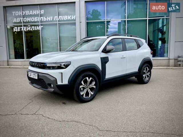 Белый Рено Дастер, объемом двигателя 1.5 л и пробегом 1 тыс. км за 24900 $, фото 2 на Automoto.ua