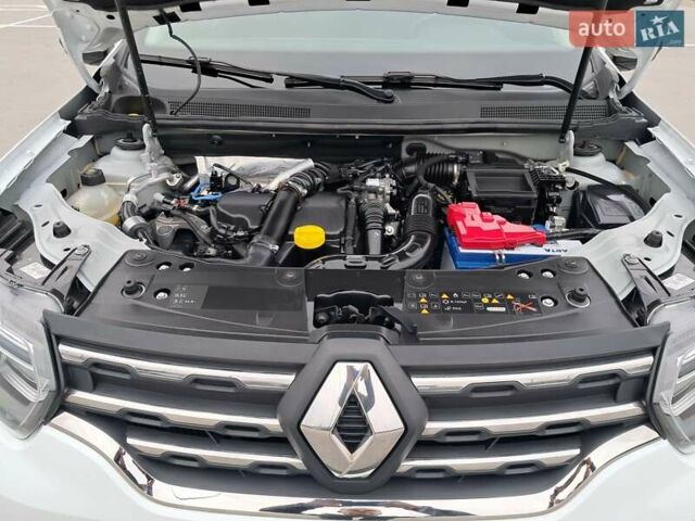 Белый Рено Дастер, объемом двигателя 1.5 л и пробегом 16 тыс. км за 16800 $, фото 34 на Automoto.ua