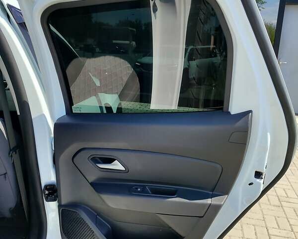 Белый Рено Дастер, объемом двигателя 1.5 л и пробегом 39 тыс. км за 22300 $, фото 28 на Automoto.ua