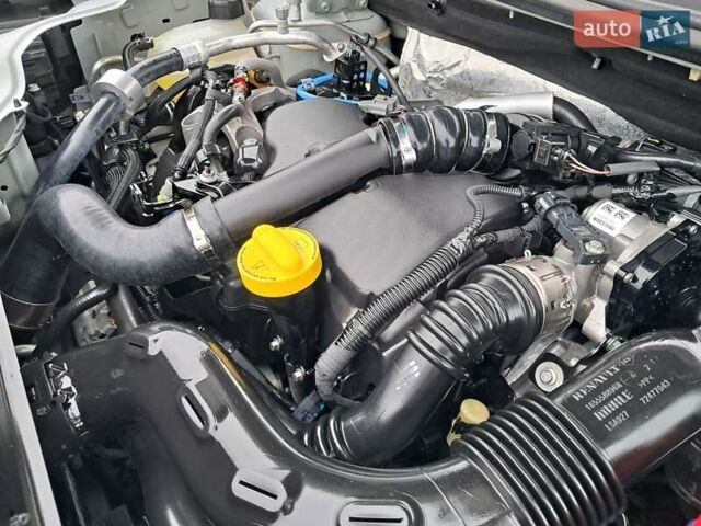 Белый Рено Дастер, объемом двигателя 1.5 л и пробегом 16 тыс. км за 16800 $, фото 32 на Automoto.ua