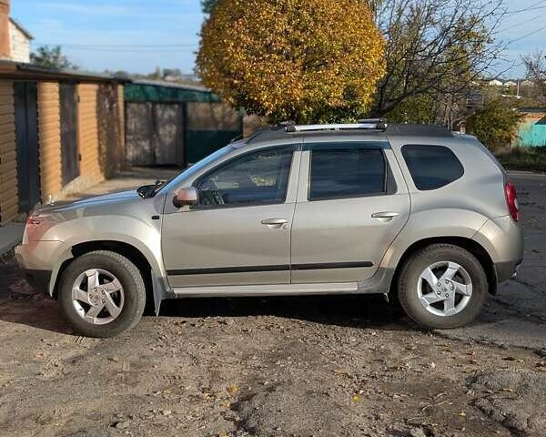 Бежевый Рено Дастер, объемом двигателя 1.6 л и пробегом 120 тыс. км за 8000 $, фото 1 на Automoto.ua