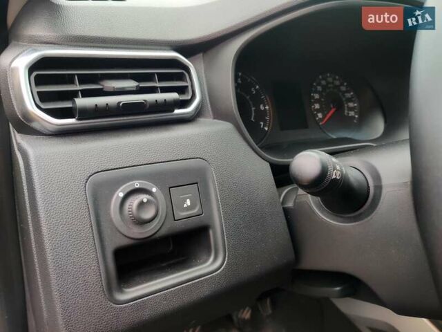 Бежевий Рено Дастер, об'ємом двигуна 1.46 л та пробігом 75 тис. км за 23800 $, фото 21 на Automoto.ua