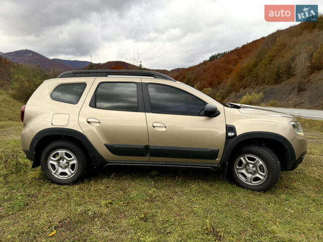 Бежевый Рено Дастер, объемом двигателя 1.5 л и пробегом 188 тыс. км за 15500 $, фото 5 на Automoto.ua